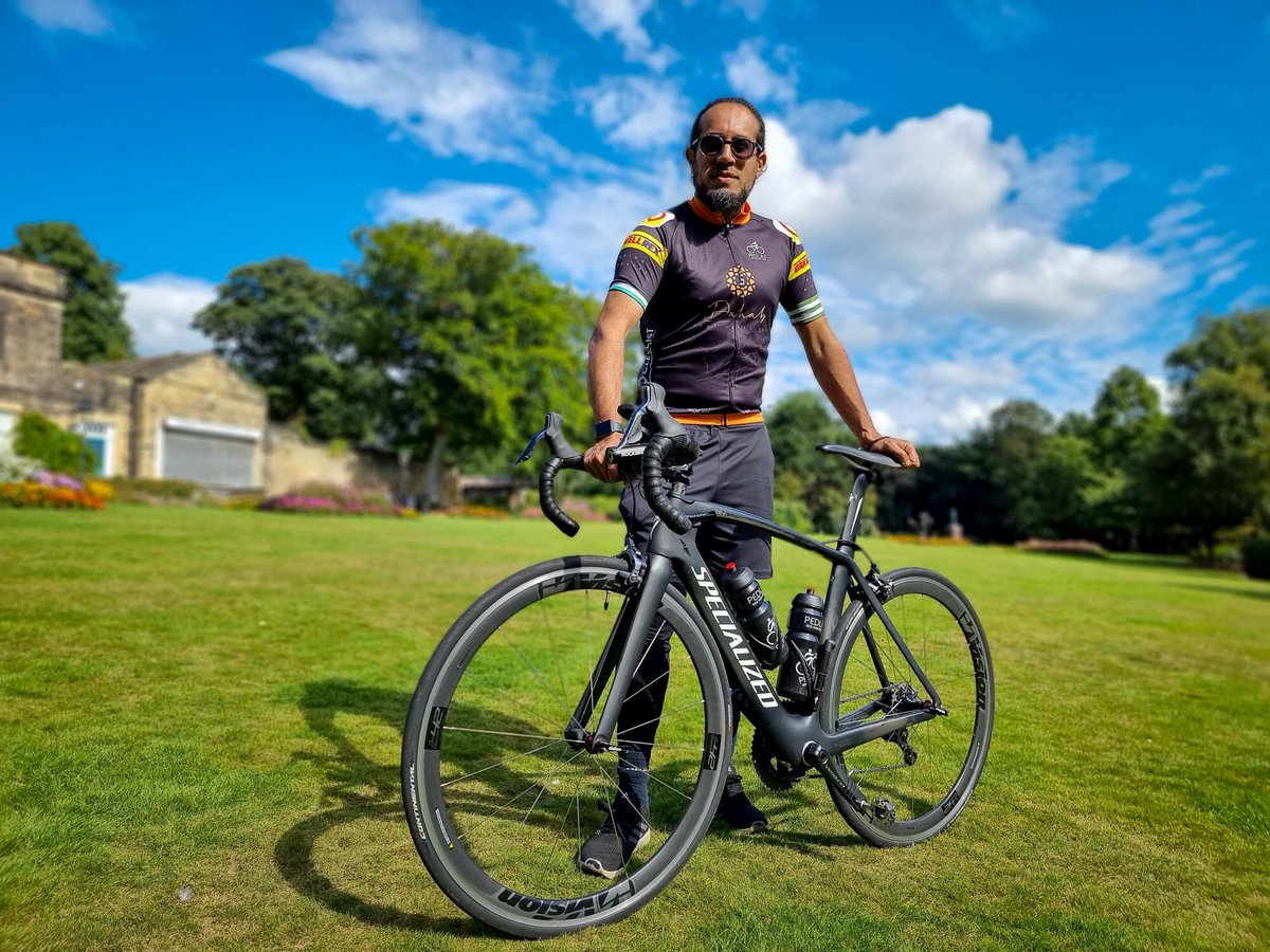 cycleogist's tweet photo. Proud to sponsor @Pedlazcc 
A community cycling club open to all ages and abilities  
Whether you’re new to Cycling or an experienced rider they offer, training courses, lead rides, workshops &amp; more for men and women. 

#Community #cycling #together  #Yorkshire #RideHereRideNow https://t.co/fYAApHLFED
