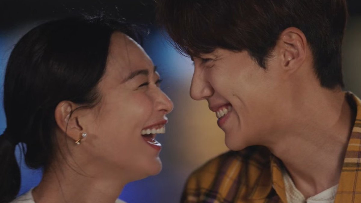 kdramagod's tweet photo. I LOVE HOMECHA SO MUCH!

this kdrama makes me so happy, it makes me smile alot and relieves my stress! It's so worth the watch 😭❤️
#HometownChaChaCha
#HometownChaChaChaEp11 https://t.co/g7trPCtNqQ