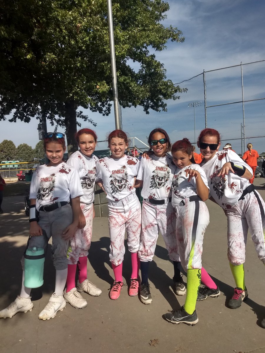 wheelermama32's tweet photo. Ready for our favorite tournament! @PGMidwest
#MonsterBashFP21
#SynergyStack11C https://t.co/ri8GwwSGV0