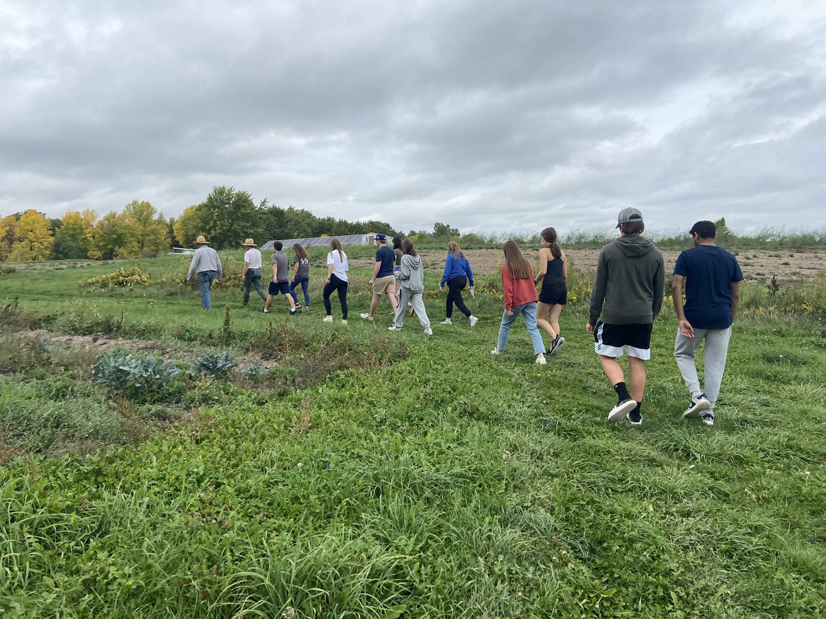 WayzataCompass's tweet photo. Ecology of Food and Nutrition students spent yesterday learning from local farmers. #localfoodsystem #regenerativefarming https://t.co/ew6BdnORCV