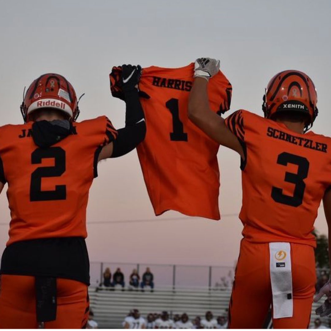 DMV_Hype's tweet photo. @ShocVisors @bdtigerfootball @bryce2jackson 

FlyHighRy https://t.co/jg6pM16pn5