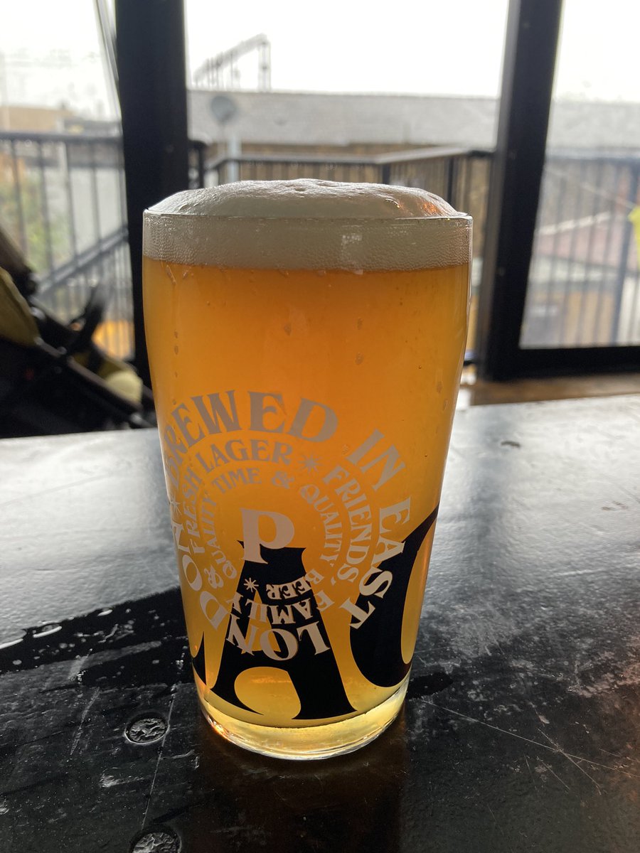 MrMustard's tweet photo. Already wet on the outside, about to get wet on the inside. #fdotd @CRATESJS https://t.co/r0gI5ekfto