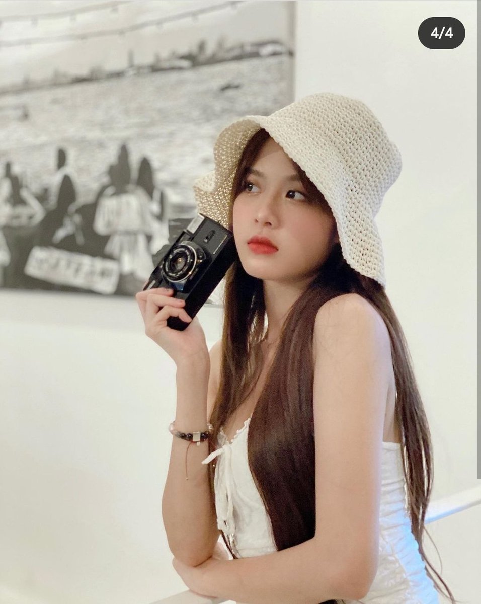TodLongPenOta's tweet photo. น่ารักแบบเผลอๆ 😊😊😊
#MobileBNK48 https://t.co/iKUdFvblPj