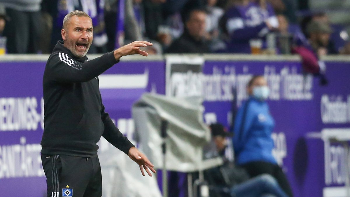 abendblatt_hsv's tweet photo. #Aue-Profi beschimpft #Walter – danach ging es noch weiter. #HSV
https://t.co/SO8QuA1GXU https://t.co/jAya1dm982