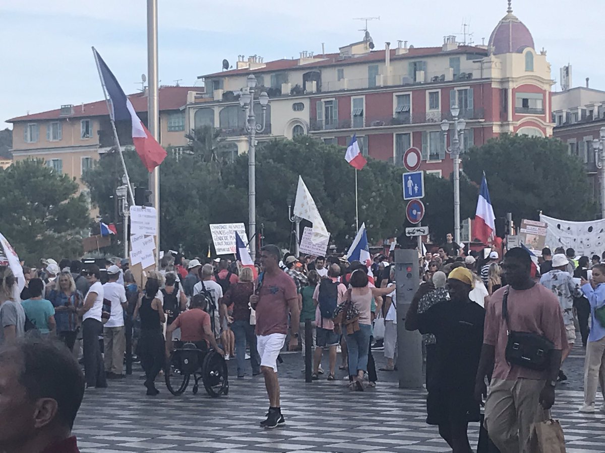 Sahra Lrt tweet media