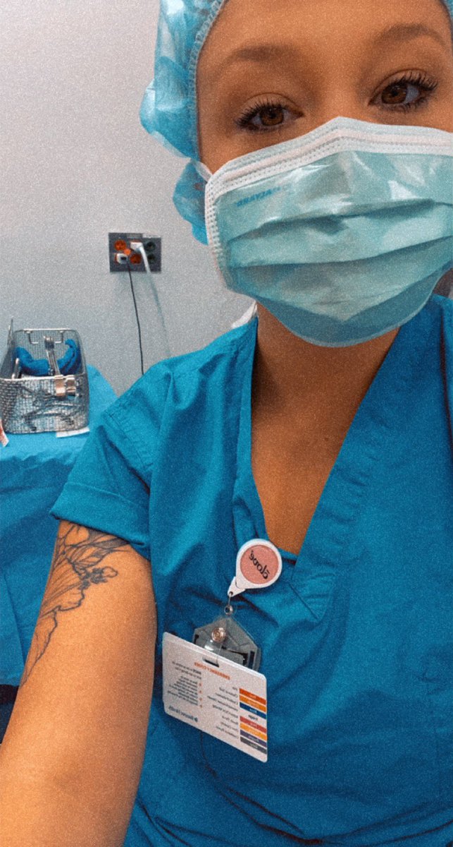 JenMarek1's tweet photo. Took some time away to get my shit together. 
Officially 4 months sober from alcohol, and I’m finally in externship- working side by side with a great team of surgeons, nurses and other scrub techs daily, assisting in surgeries. I fucking love my life. 🙏🏼👌🏼 #ScrubTechJen https://t.co/tJW7B0JqZ7