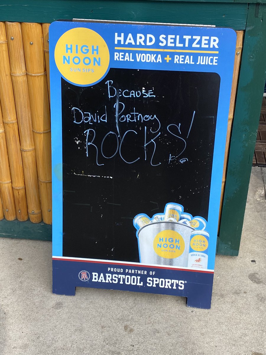 Brian_Voden's tweet photo. @stoolpresidente Even in Milwaukee on game day they are still showing love #behindenemylines https://t.co/rf8UiXW8l2