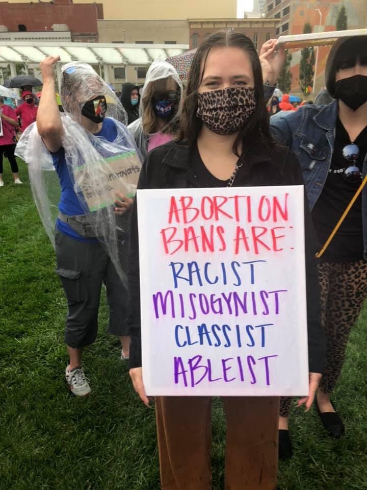 INDprogressives's tweet photo. Rally for Women's Reproductive Rights Indianapolis!
#Indiana https://t.co/hibl3KKBRo