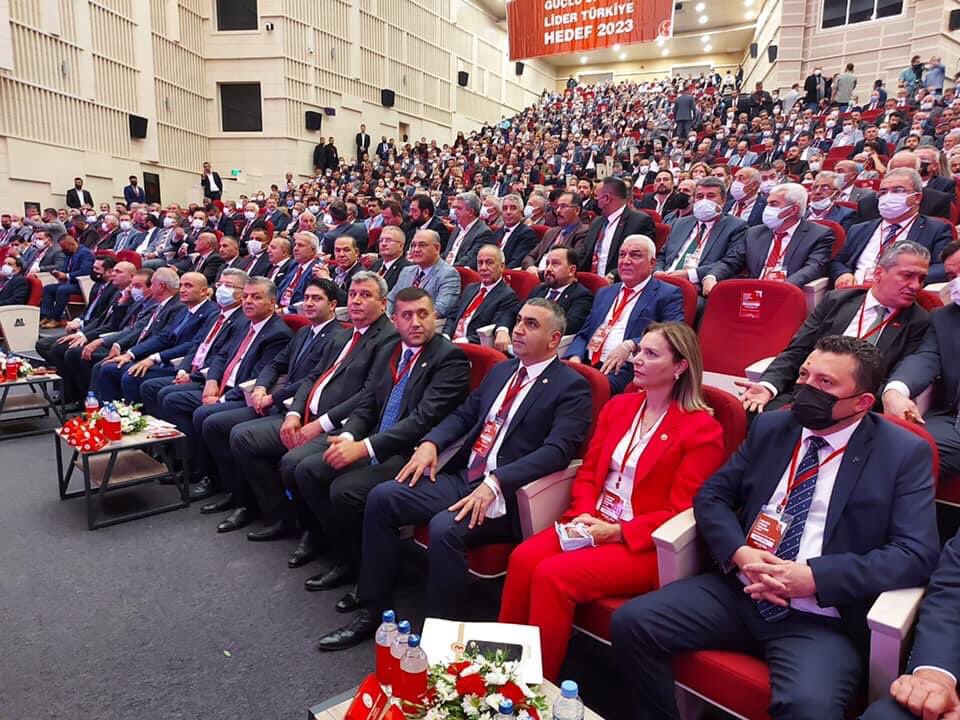 Adana Milletvekili ve MHP Genel Merkez MYK Üyesi <a href="/muharremvarli01/">Muharrem VARLI</a> Kayseri’de gerçekleştirilen MHP Bölge İstişare Toplantısı’na katılan tüm il ve ilçe teşkilatlara teşekkür ederek “Bizlere güç verdiler” şeklinde konuştu