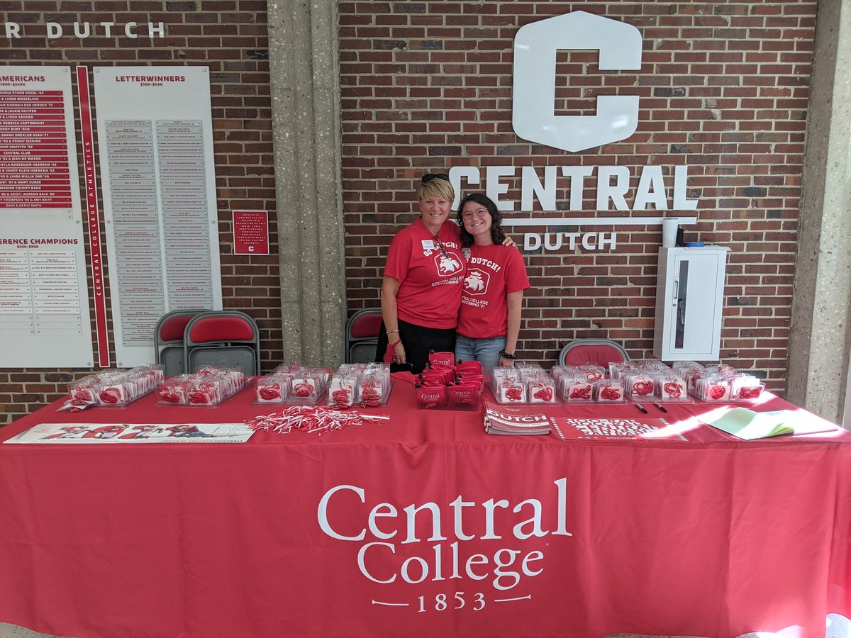 CentralCollege's tweet photo. Come to the Welcome Center to pick up your name tag, see who’s coming and get your special Central gift! We’re in the Pacha Family Lobby, located in the lower level of P.H. Kuyper Gymnasium until noon. #CUIHomecoming https://t.co/fPxcWa429P