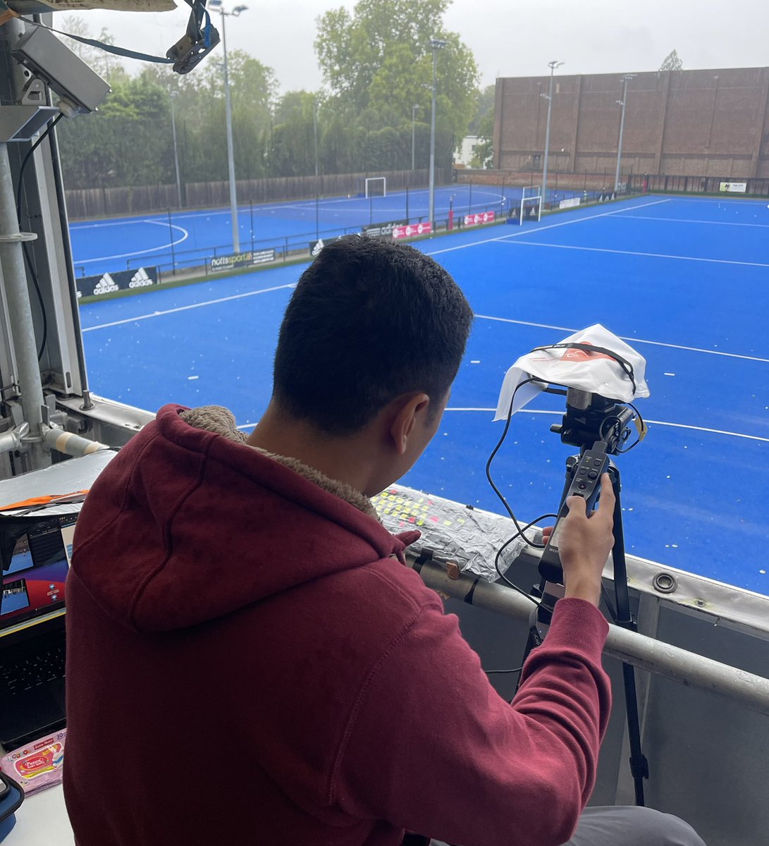 Pulotutui's tweet photo. Performance analysis support frm @isnmalaysia for @hockeymalaysia Malaysia Junior Hockey team in UK. #rainorshine #whereSportmeetsScience #teamkbs #teamisn #malaysiahockey https://t.co/JvidAItpQq