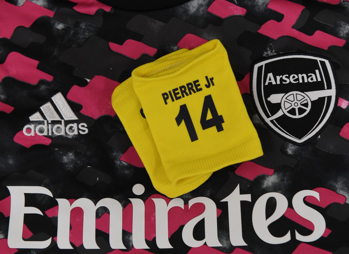 Arsenal's tweet image. Ready to go, @Auba 👊

#BHAARS