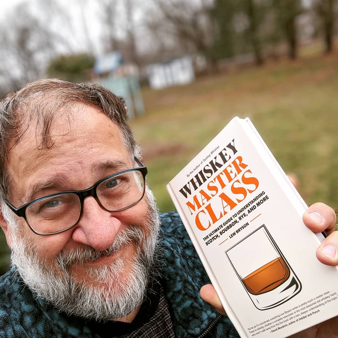 lewbryson's tweet photo. I'll be talking #WhiskyMasterClass LIVE tonight w/Dolph Shaw on his Whisky Book Club (7 pm EST) and The After Dram (8:15 EST). Join us for some wide-ranging whisky talk!
The Whisky Book Club: https://t.co/OUZ56yzCiH
The After Dram: https://t.co/IuNZmAEImy https://t.co/zvcDwSa2ji