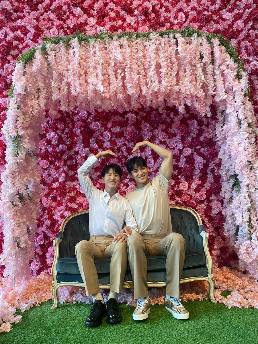 ho_yelow's tweet photo. โอเคพึ่งเข้าเพราะช่วงนี้สอบฮือออออ ตุยแล้วค่าาาาาเกิดโมเม้น
 ชั้นร้องกรี๊ด #gyusoon #minsoon https://t.co/ge7ghB5089