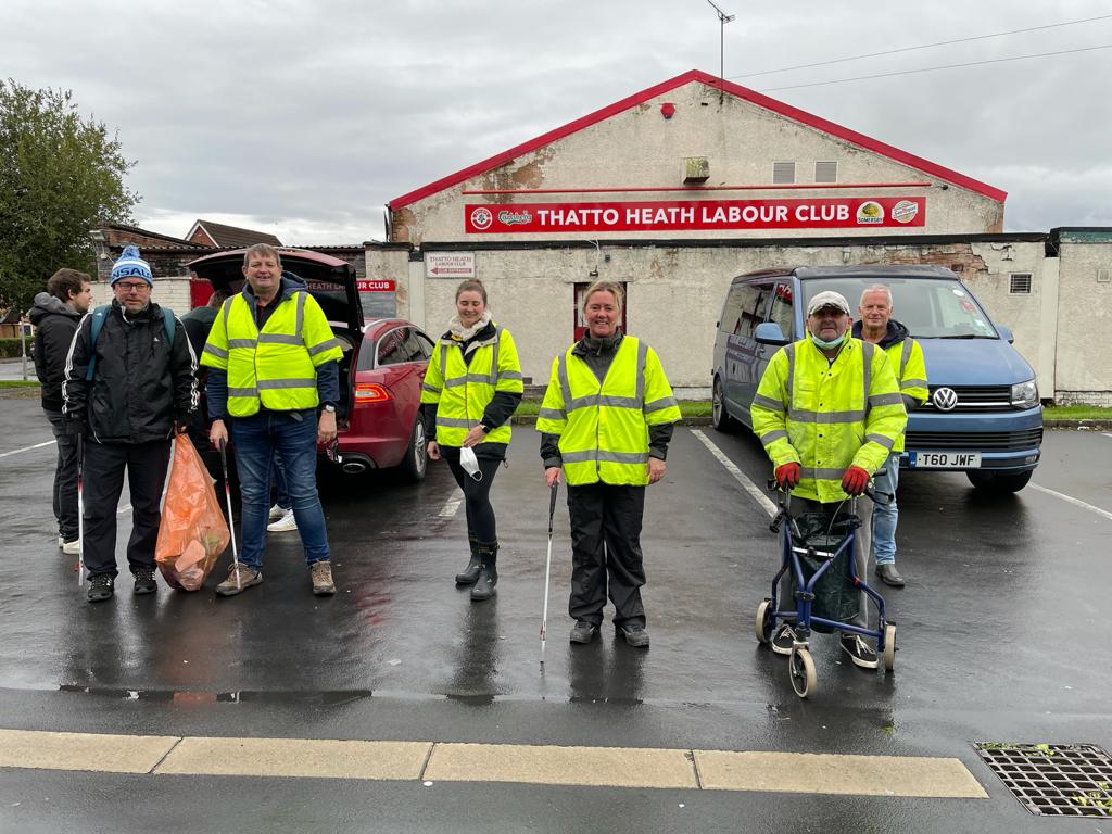 HeathThatto's tweet photo. Your Thatto Heath Labour team were out this morning litter picking down Elephant Lane and around Platts field. 

We're out the first Saturday of every month, why don't you join us! 🚯🗑️ https://t.co/lNOOLLh0pY