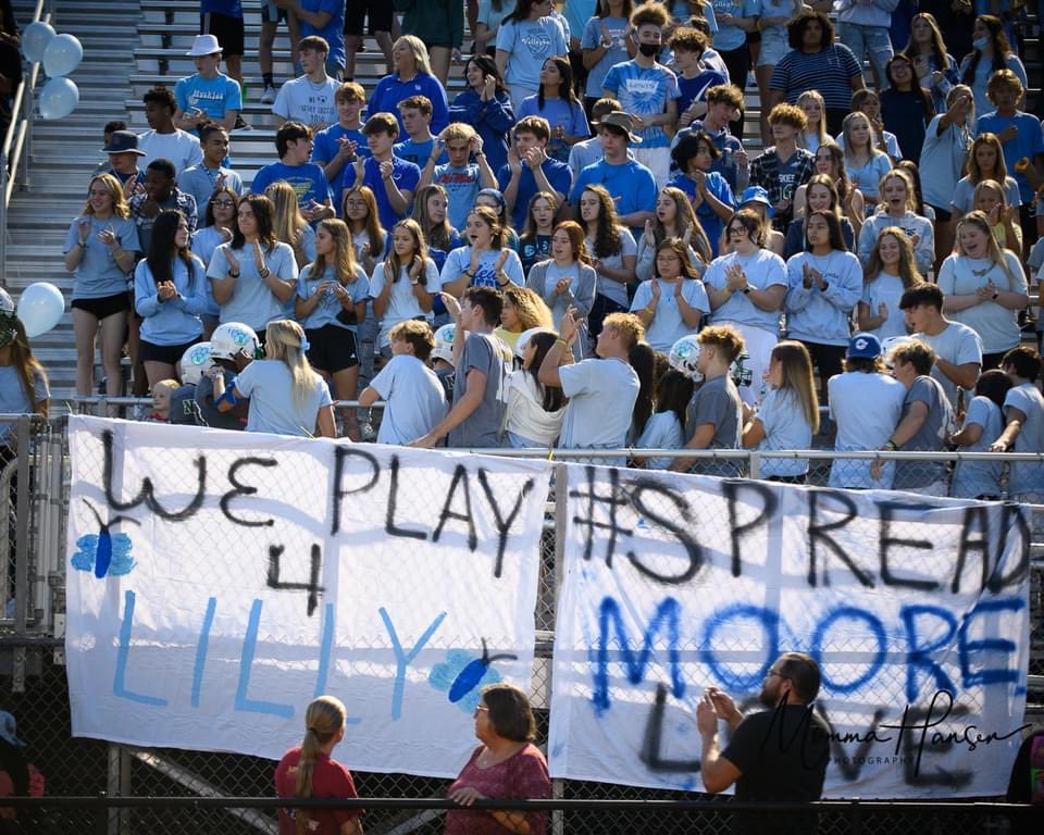 NorthMilitia's tweet photo. Last night was an amazing night to dedicate the football game to the two seniors that will forever be in our hearts!! The huskies were able to pull out a win for Lilly and Chandler💛💙 #livingforlilly #spreadmoorelove https://t.co/jPExLDuYVI