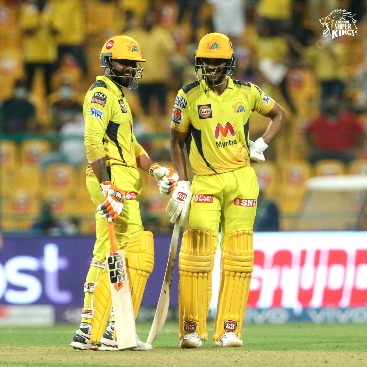 ChennaiIPL's tweet photo. RA-ja-deJA 😍

#RRvCSK #WhistlePodu #Yellove 💛 @imjadeja https://t.co/29zZCTO664