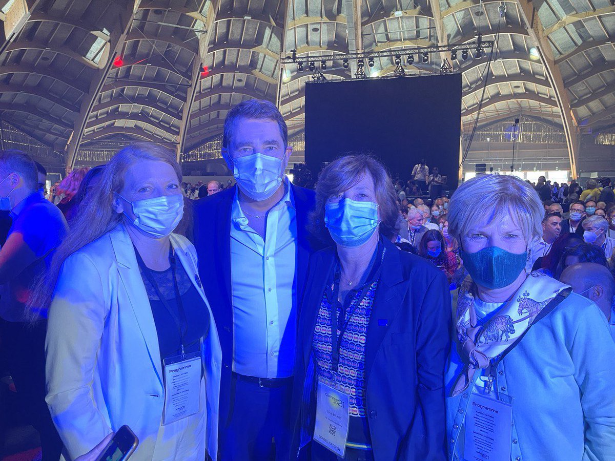 VTrillet_Lenoir's tweet photo. Pour #5ansdeplus et encore plus d’#Europe avec @EmmanuelMacron,
la délégation @Renaissance_UE unie au #CampusMajo d’Avignon autour de @ThierryBreton, de nos ministres, de nos adhérents @enmarchefr et majorité présidentielle et de nos chers @JeunesMacron https://t.co/ovApIfVO1M