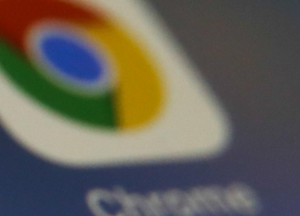 ForbesTech's tweet photo. Why You Suddenly Need To Delete Google Chrome https://t.co/aidZv8llTp https://t.co/kpdL6jB0vS