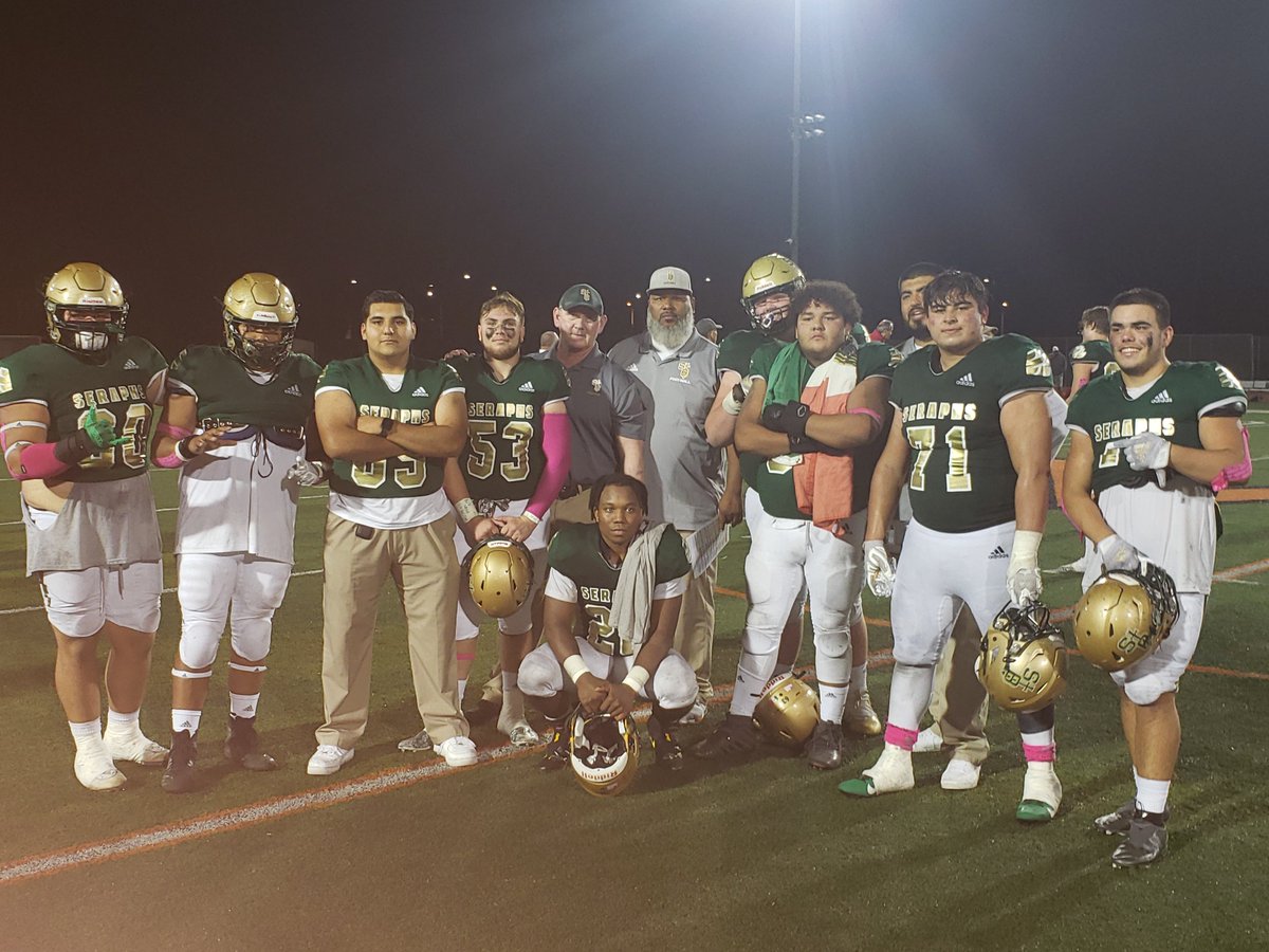 DelonThompson3's tweet photo. Great win last night, Oline played amazing. shout to @LorenzoAvila_71 @brewer_kayden @NoahConn7 @joeliba58029592 

@StBonaventureA1 @SeraphFootBall @JoeGoyeneche https://t.co/BBMrcSbgoj