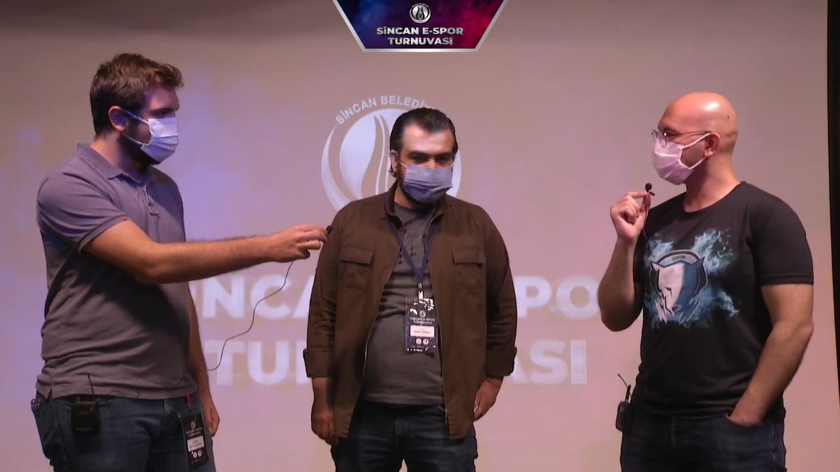 TesfedA's tweet photo. Sincan E-Spor Turnuvası, PUBG Mobile etabıyla birlikte sona erdi. PUBG Mobile Turnuvası’nın kazananı ‘Fire Furkan’ olurken; ‘Marvene’ turnuvayı ikinci, ‘ArtunPAŞAM’ da üçüncü sırada bitirdi. Dereceye giren sporcuları tebrik ediyor, tüm katılımcılara teşekkür ediyoruz. https://t.co/4lqdT9JMZZ