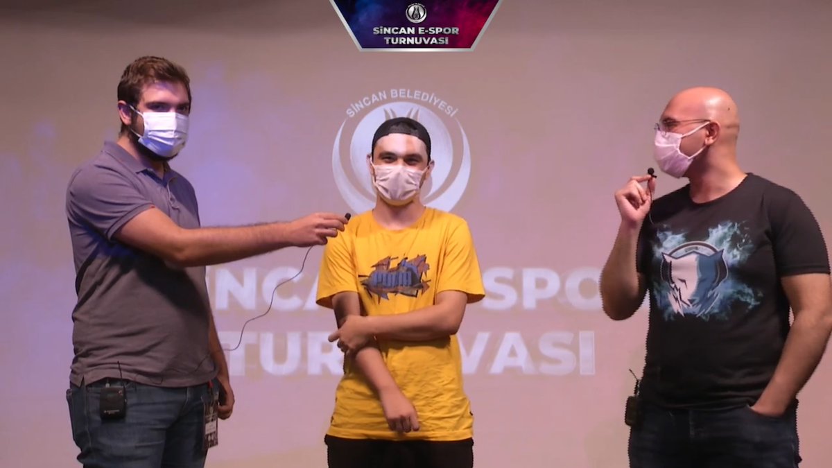 TesfedA's tweet photo. Sincan E-Spor Turnuvası, PUBG Mobile etabıyla birlikte sona erdi. PUBG Mobile Turnuvası’nın kazananı ‘Fire Furkan’ olurken; ‘Marvene’ turnuvayı ikinci, ‘ArtunPAŞAM’ da üçüncü sırada bitirdi. Dereceye giren sporcuları tebrik ediyor, tüm katılımcılara teşekkür ediyoruz. https://t.co/4lqdT9JMZZ