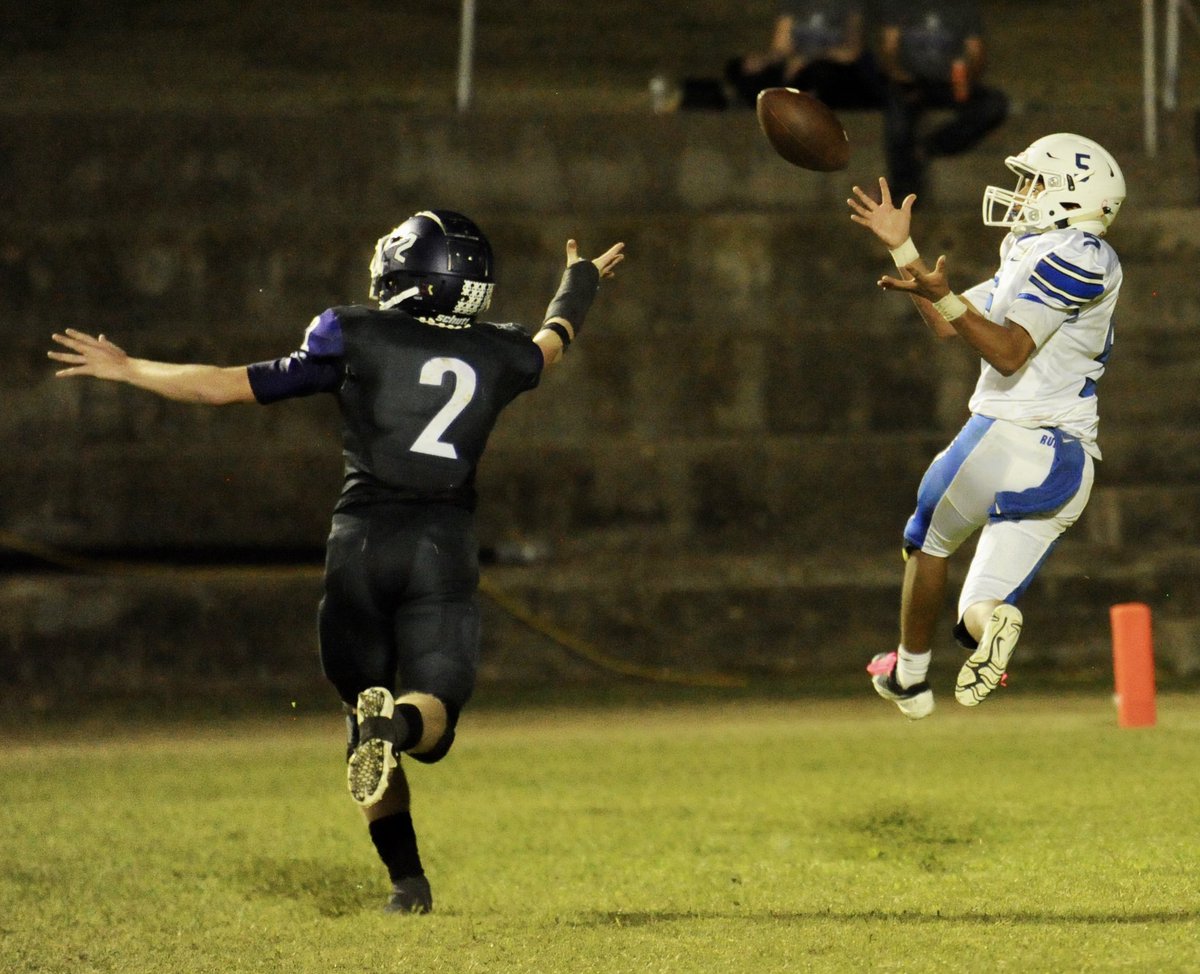 CarsonDField's tweet photo. Rule vs. Throckmorton 🏈📸

The Greyhounds had offensive explosion Friday, winning 74-26 to improve to 6-0. Rule falls to 3-2. https://t.co/kYv6FHpPqR