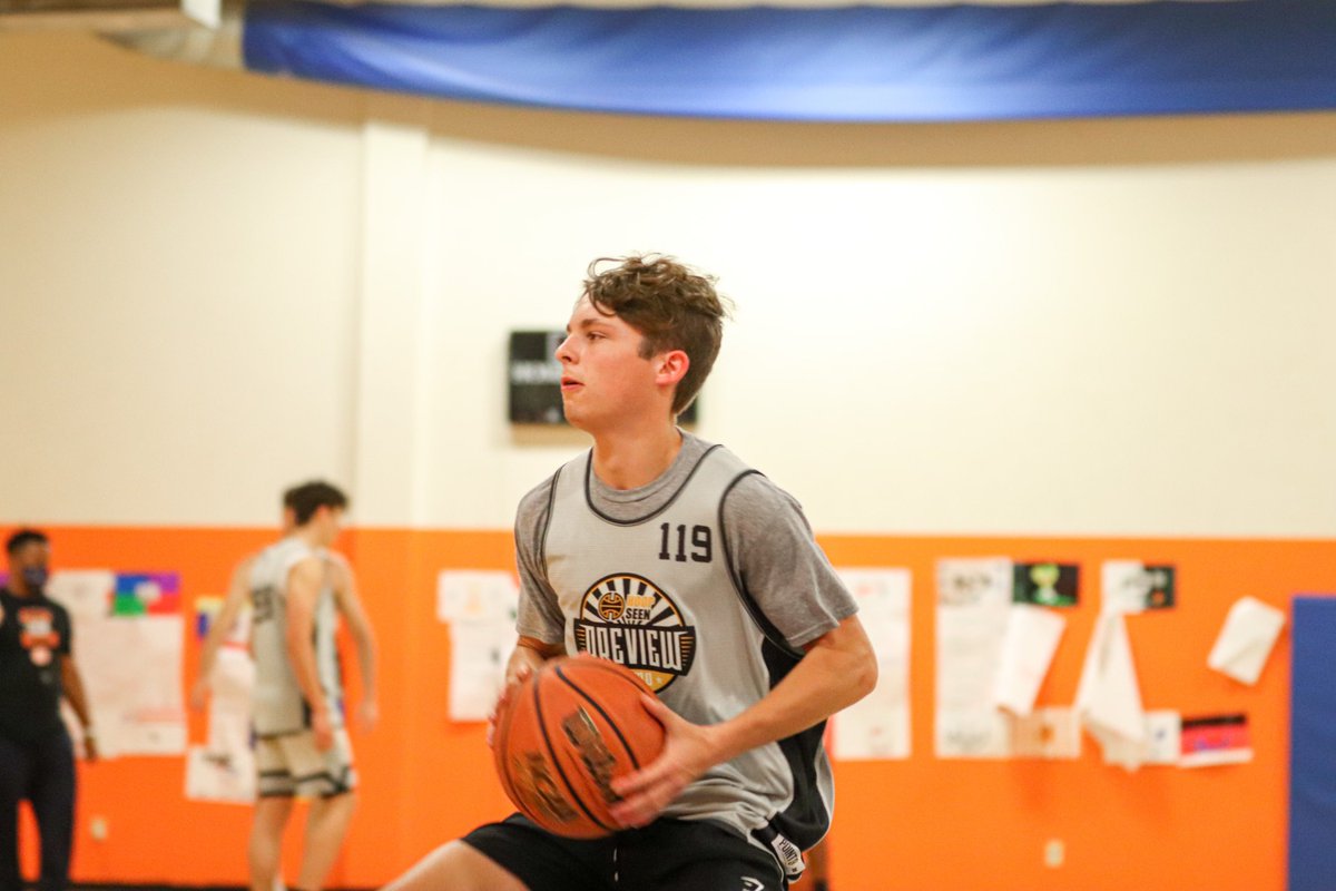 hoopseen's tweet photo. Tennessee Preview Camp in full effect! ✅✅✅ https://t.co/0zj3NM6to3