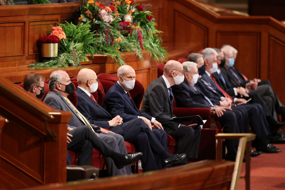 Ch_JesusChrist's tweet photo. "I invite you to listen for three things during this conference: pure truth, the pure doctrine of Christ, and pure revelation." —President @NelsonRussellM #GeneralConference https://t.co/CiXj5rUnyh
