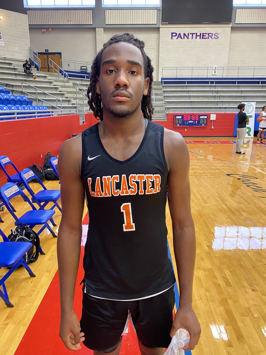 bigsloan32's tweet photo. ‘22 6’6 Micah Clark (Lancaster HS) was a physical presence inside for Lancaster. Scoring 14 points &amp; grabbing 7 rebounds @ExposureOtr #FallShootout https://t.co/mxEFUWmnb0
