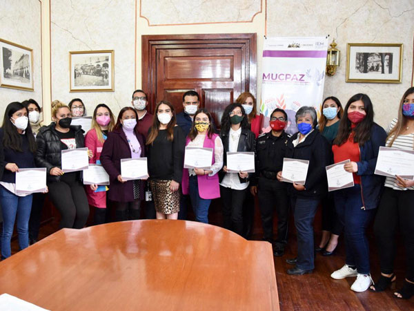 PueblaCentinela's tweet photo. #Enterate #Capital #Gobierno
#Integran Red de #Mujeres Constructoras de #Paz en el #Municipio de #Tlaxcala
https://t.co/6n1OtGMqyc
@GobTlaxcala @AytoTlaxcala @SSC_TLX @CapitalJuventud @grlpwrTlax https://t.co/bNg6RFi1os