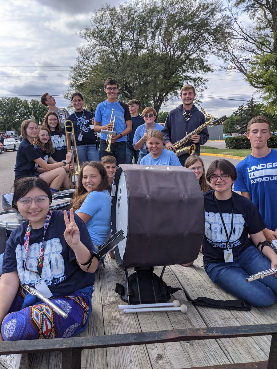 MrsJBand's tweet photo. Exciting Friday in the band world: King Max and Princess Clare,  HoCo Parade Float, and MS Band Night. 💙 https://t.co/JhQ49j9JWB