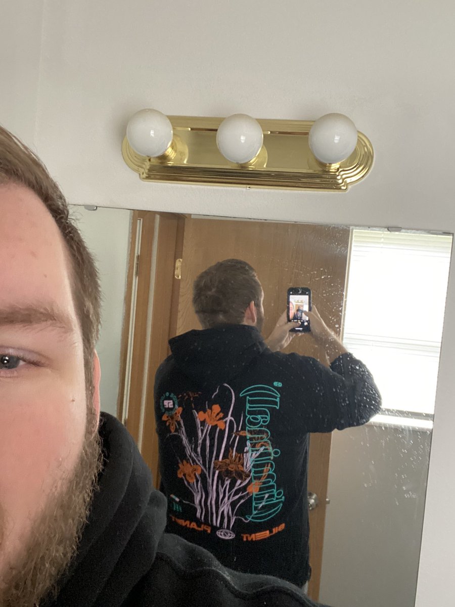 _KD614's tweet photo. @SLNTPLNT does not MISS with merch designs https://t.co/BTNZeIKAQs