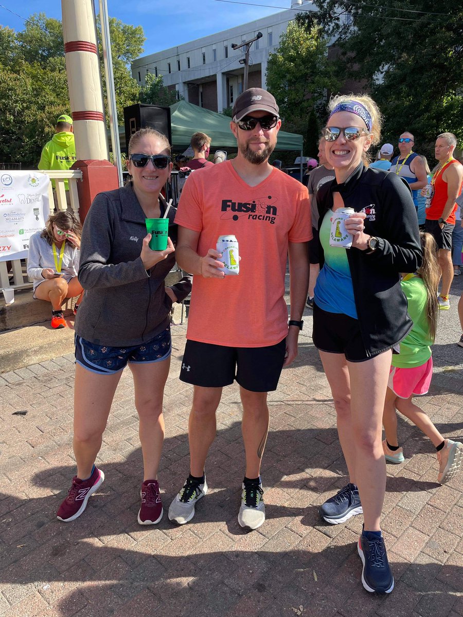 Jane_Kovicak's tweet photo. Main Street Mile 2021: Official time 7:29. Excited to have earned a 2nd place age group finish. @jwhip21 @Kells377 #fusionrunningclub #saturdayrunday #run302 https://t.co/z7eg0sycgP