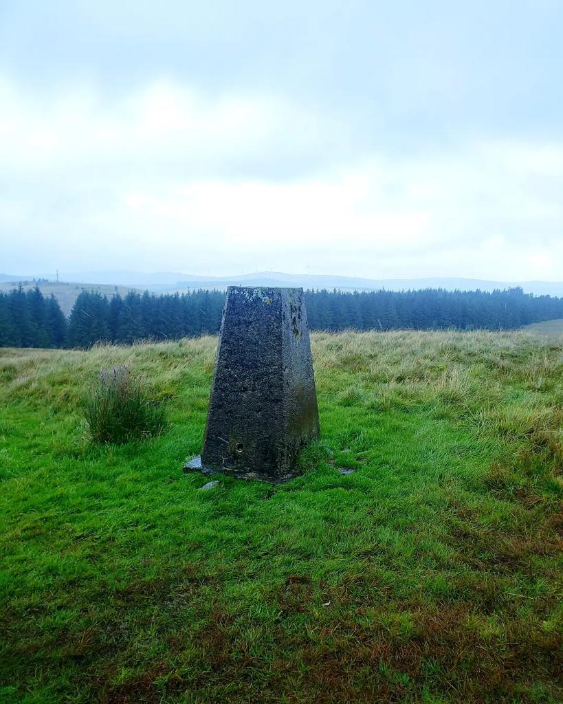 blonde_on_bikes's tweet photo. Absolutely soaked through todayπ§π§ on the #DevilsBeeftub walk with the #moffatwalkingfestival.
Tough conditions in the wind and continuous heavy rain and totally water logged underfoot. That was definitely a type 2 fun dayππ₯Ί#dumfriesandgalloway #annandaleway #annanwater https://t.co/qHA3ljb7Gf