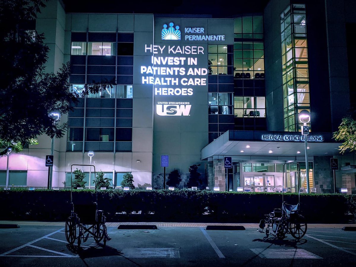USWBat's tweet photo. We’re shining on the Inland Empire and reminding @aboutKP to #InvestInPatients and the workers that make up this community. #FairContractNow #1u https://t.co/zJwoRzZdyB
