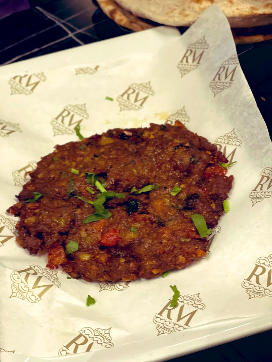SaffinaEllahi1's tweet photo. I’ve fallen in love❤️‍🔥

Eating at this place in  #Tooting for the first time-delicious food.

#ChickenBiryani
#SaltyLassi
#PapriChaat and more… https://t.co/mCSHBXqk1u