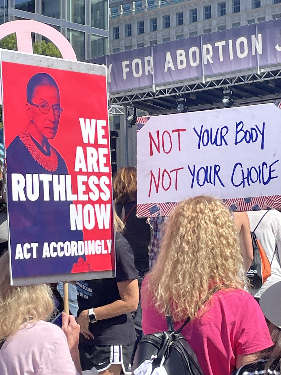 MSBrose's tweet photo. #mybodymychoice #WomensMarch2021 #DCMarch https://t.co/QMFKaEABzg