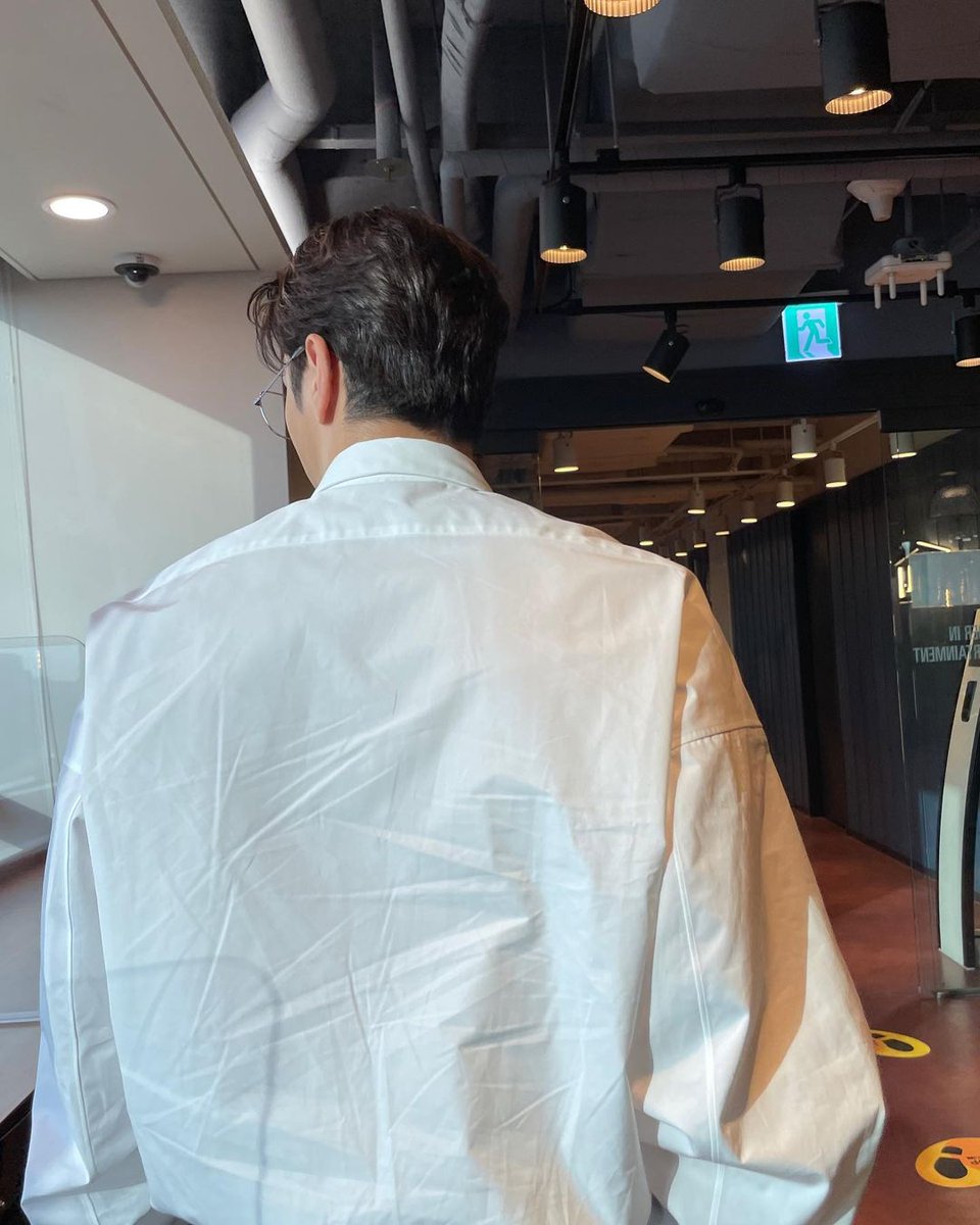 2pmalways's tweet photo. [2PM IG]

https://t.co/BHwnaKIUh3 https://t.co/KxNSp7eglG