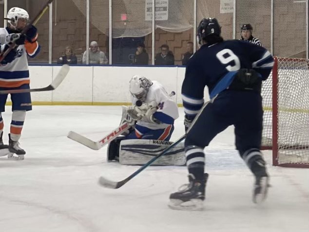 groomrli's tweet photo. @GroomKeegan getting at it last night for @OctoberSaves #mom https://t.co/YLxSHZEfwS https://t.co/a3DpmkA2iq