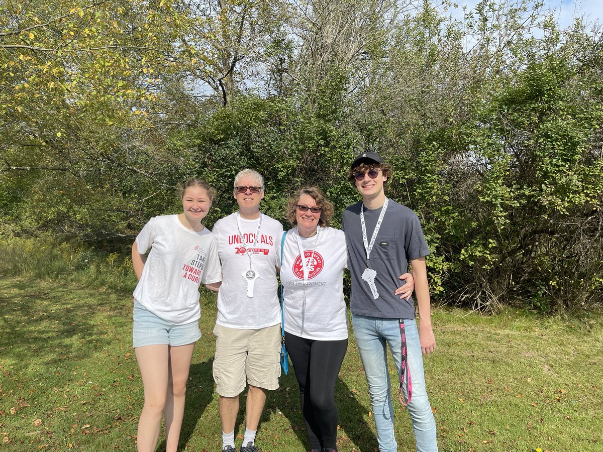 drdeirdrefagan's tweet photo. Thank you to everyone who supported our ALS walk this year! You can still donate to our team! #ALS #FightALS #BobsMuscleTeam #ALSAssociation #ChallengeALS https://t.co/0eycIjZfmE