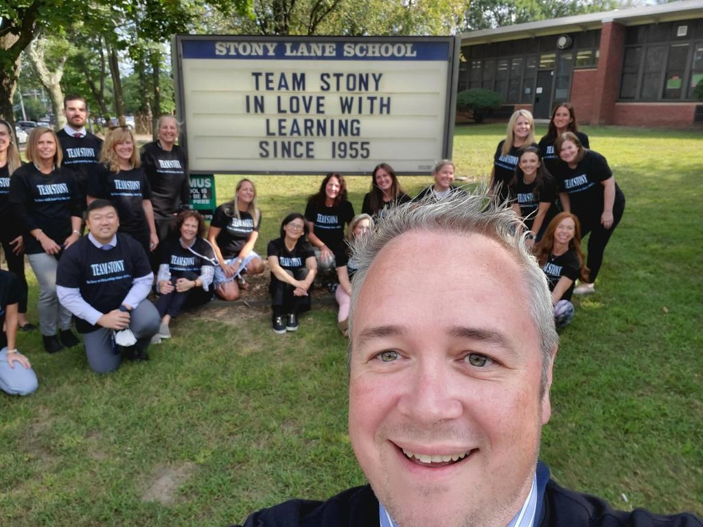Paramus_Schools's tweet photo. The Stony Lane team is ready for 2021-2022!

#stonylanetigers #tigerspride https://t.co/liA6pREB5E