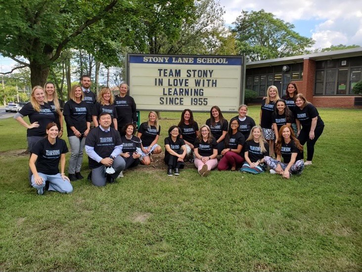 Paramus_Schools's tweet photo. The Stony Lane team is ready for 2021-2022!

#stonylanetigers #tigerspride https://t.co/liA6pREB5E