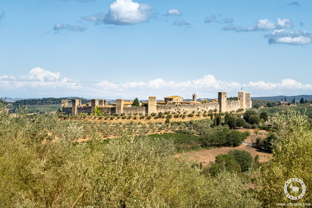 👾🇮🇹🏰 Monteriggioni - Tuscany

Monteriggioni is a medieval town, built by the Sienese in 1214–19 as a front line in their wars against Florence

@MonteriggioniTu #archaeohistories #Tuscany #Italy #dcqitalia @castelliditalia @PMedievistes @HMedievale 
@Medienageux @ThePhotoHour