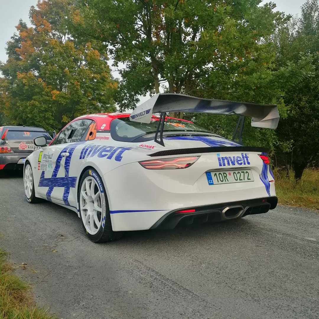 LubomirStauder's tweet photo. Invelt Rally Pačejov 2021 🇨🇿
François Delecour
Alpine A 110 rally
INVELT TEAM

#Rally #alpine #alpinea110rally #francoisdelecour #czechrally #delecour #rallylegend #rallysport #motorsports https://t.co/P5qGwVYsgC
