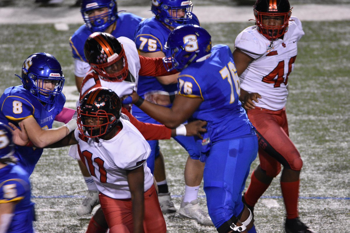The game didn’t go the way we hoped but the battle between <a href="/JakobeSanders/">JaKobe Sanders</a> , #90 David Stone &amp; #8 Jaedon Foreman was well worth it for this OL momma. It’s great to see young men paying each other respect! 🏈❤️🏈
