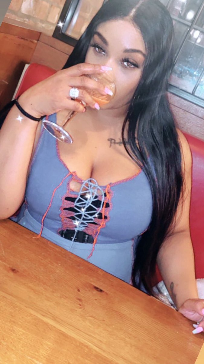 cherrybee2000's tweet photo. As long as we have breath in our bodies giving up is never an option. Keep working towards that dream. Keep pushing until all the wheels fall off. #goals Please continue streaming my new single “Did Me So Rotten” using the link in my bio. Thank you 💕💕 https://t.co/SSSs6VLBTP