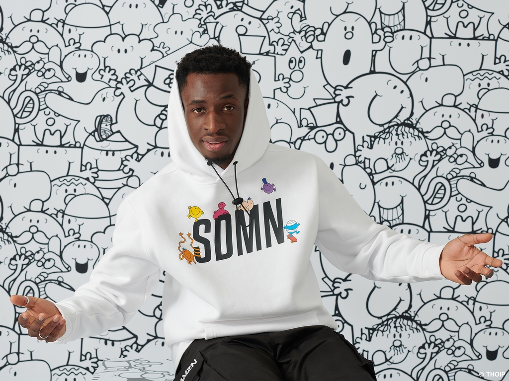 SidemenClothing's tweet photo. Collab with an iconic, beloved British brand? Yeah, we really did that... SDMN x @mrmenofficial available now!https://t.co/kdtc7JohEF https://t.co/gy2ocl8iBn
