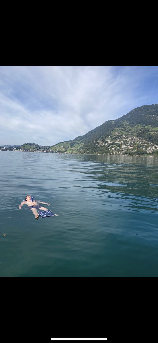 ianstevvart's tweet image. Me rn