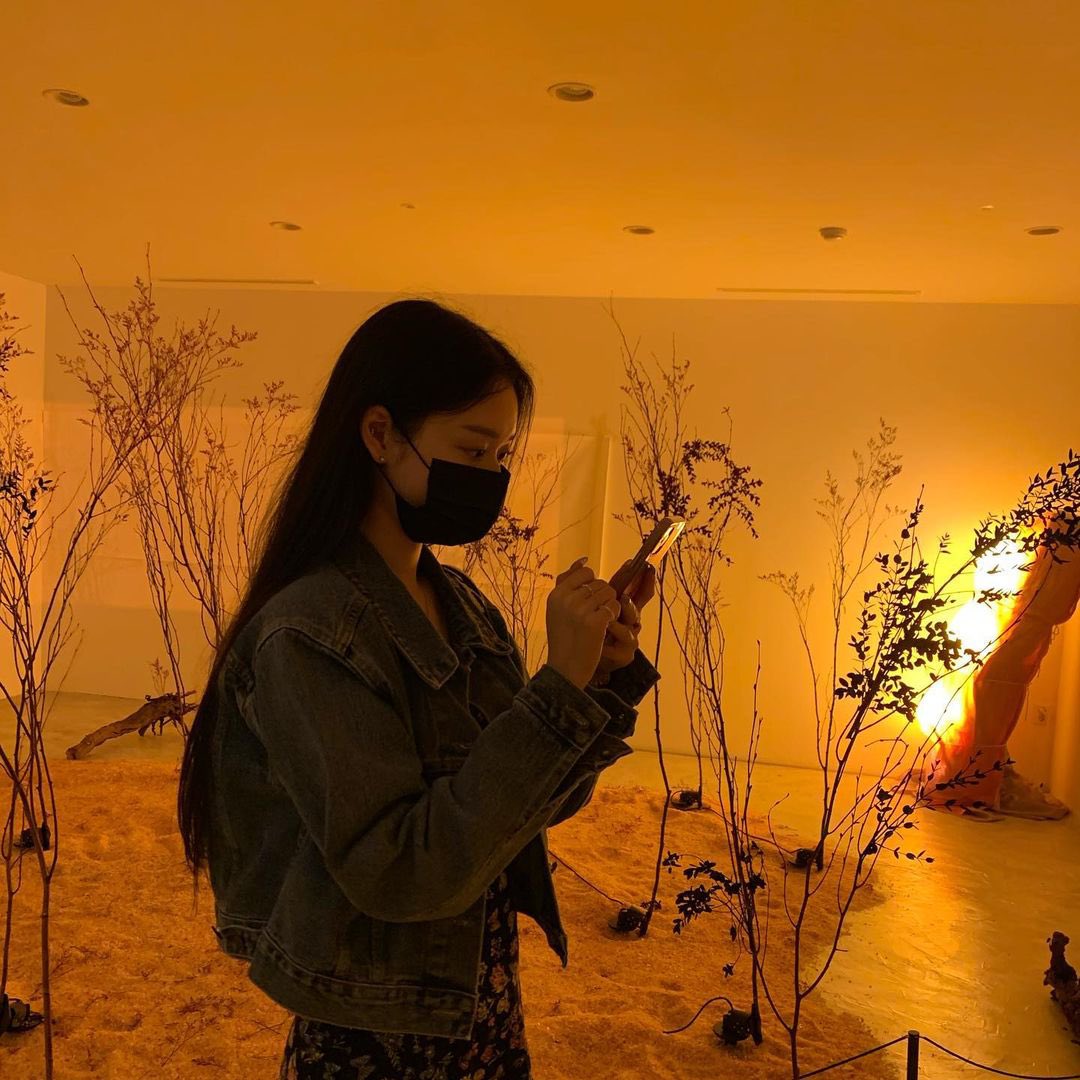 for_kimdoah's tweet photo. 211002 | DOAH INSTAGRAM UPDATE 

“🌹”

#DOAH #도아 #김도아 #FANATICS #파나틱스 https://t.co/p1QpMlAPO0